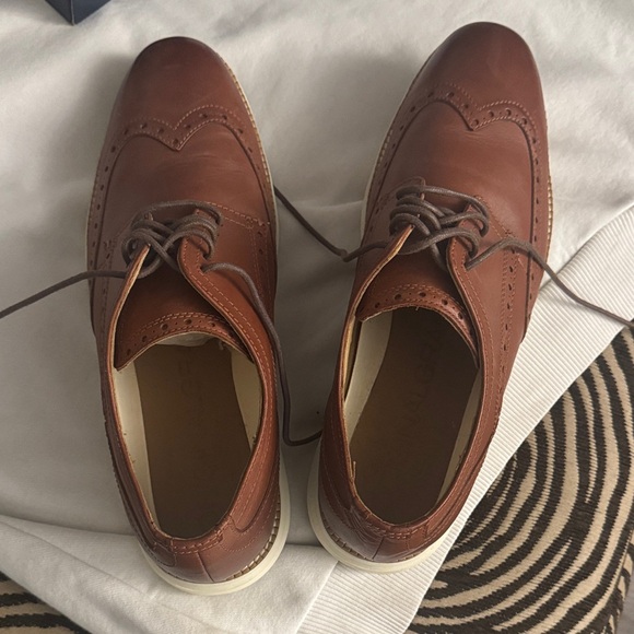 Cole Haan Men\'s Tan Leather Derby Shoes main image 8
